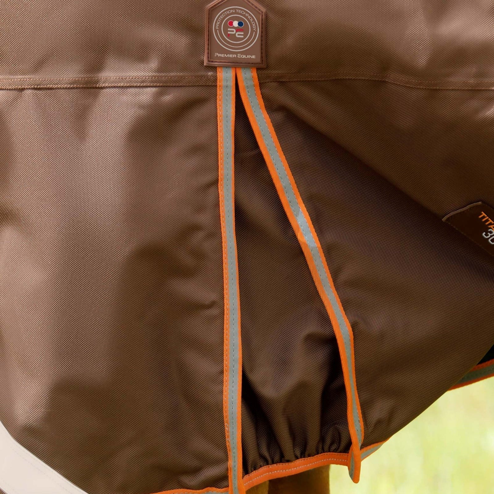 Premier Equine Titan 300g Turnout Rug with Snug-Fit Neck Cover Brown