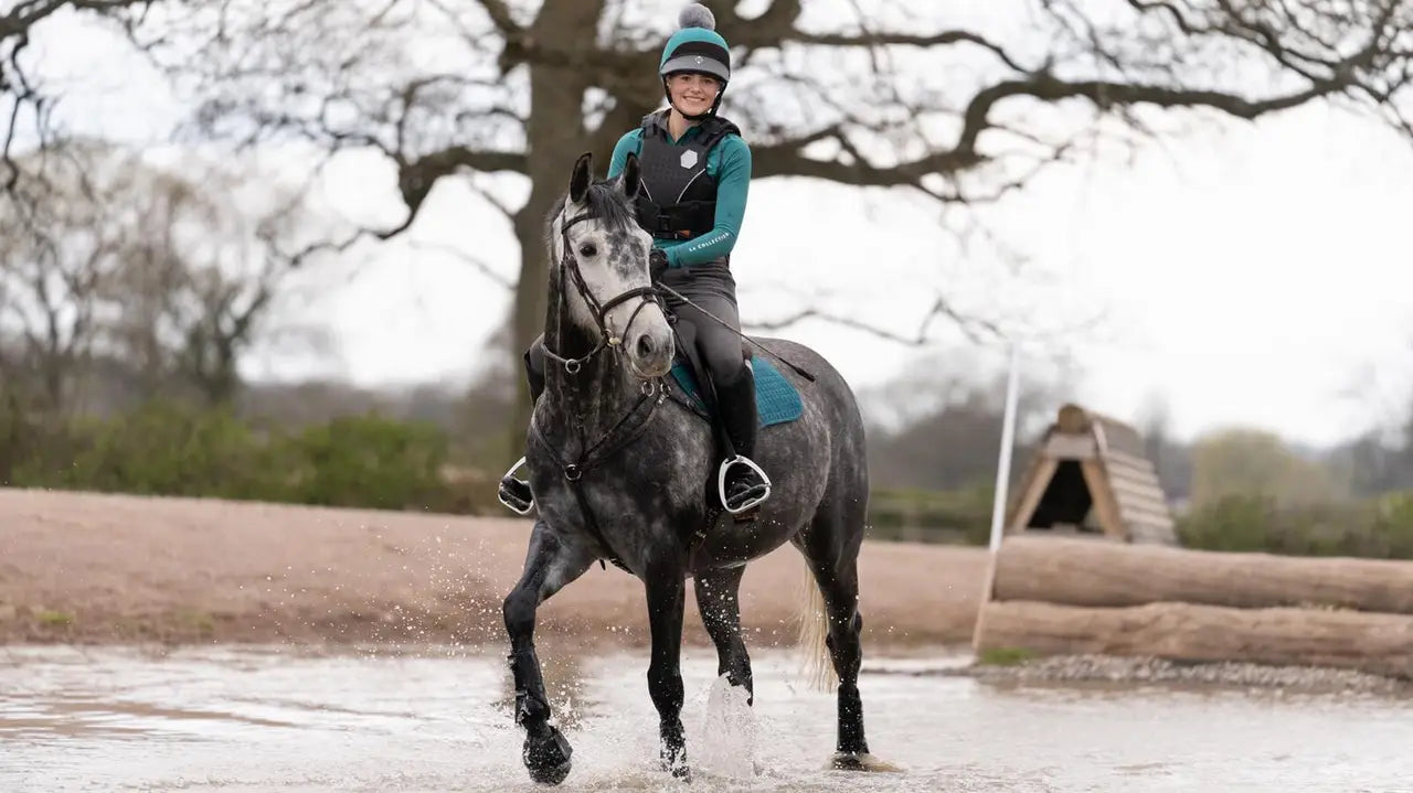 LeMieux Suede Close Contact Square Peacock S/M