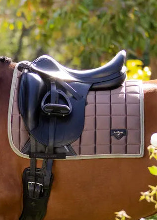 LeMieux Loire Classic Dressage Square Walnut S/M