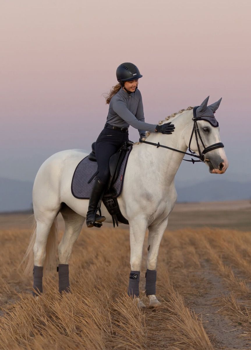 LeMieux Suede Dressage Square Jay Blue S/M