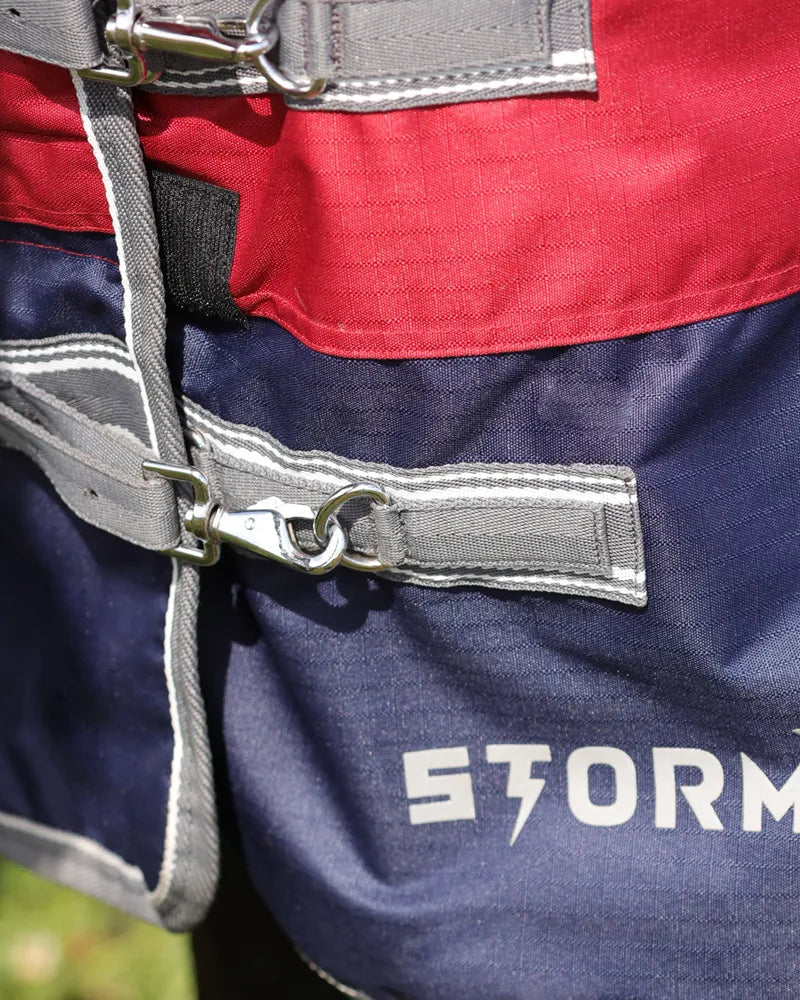 StormX Empra 200 Turnout Rug - Burgundy with Detachable Neck for Horses - 5'3"