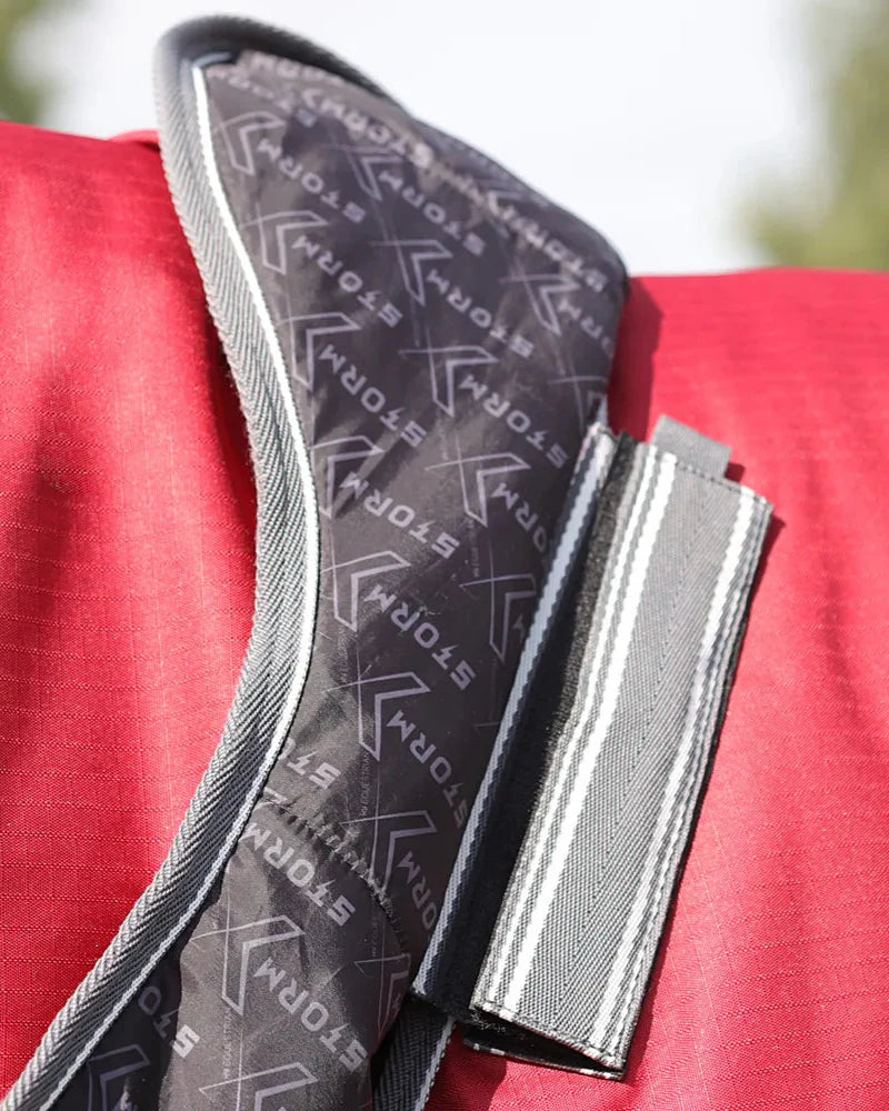 StormX Empra 200 Turnout Rug with Detachable Neck - Burgundy 6'9