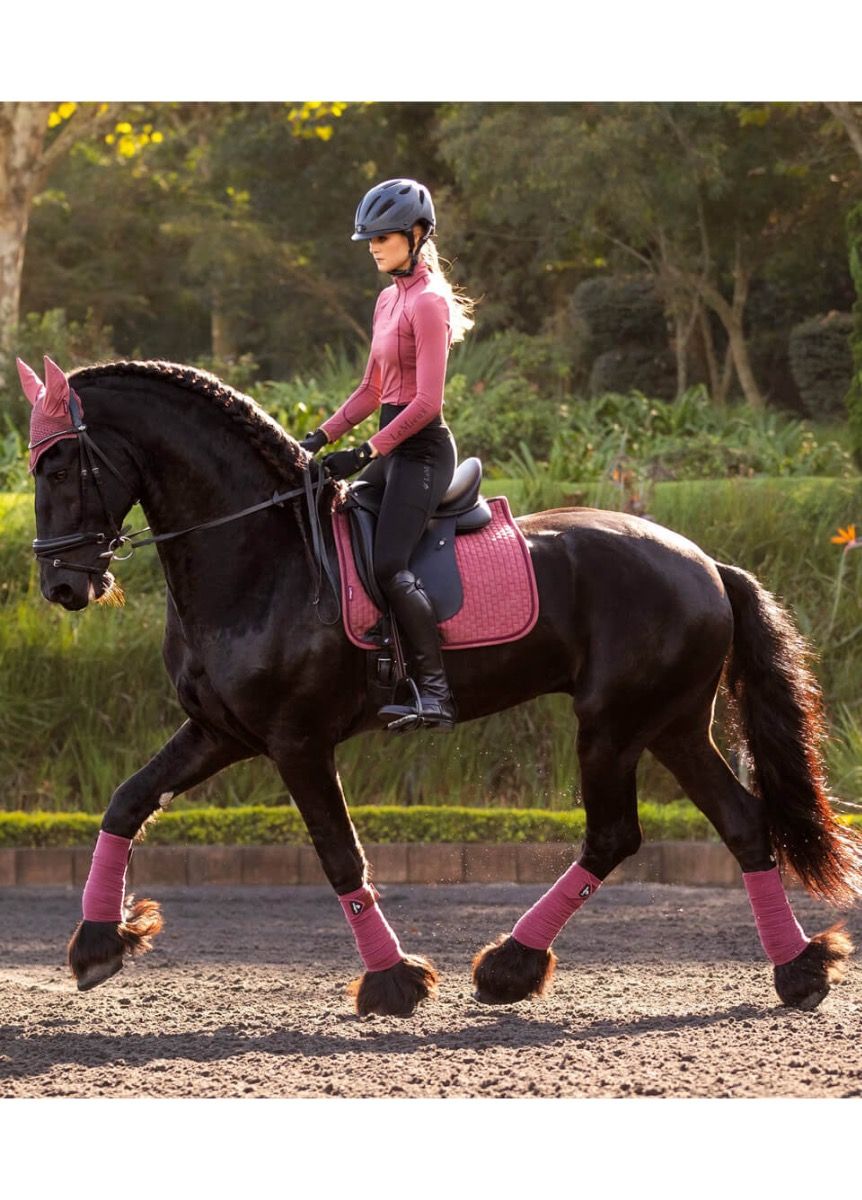 LeMieux Suede Dressage Square Orchid S/M